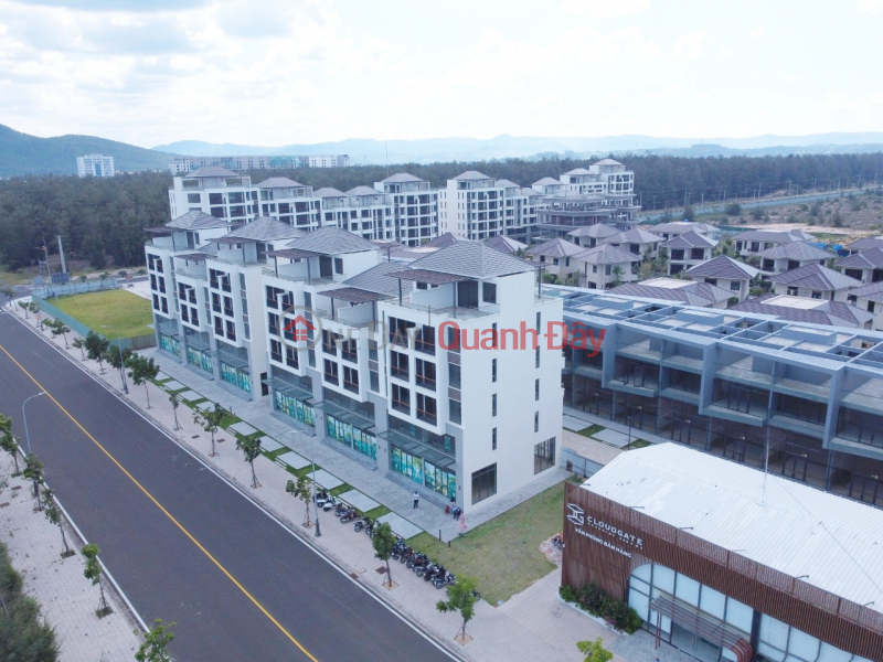 , Please Select | Residential, Sales Listings | đ 2.6 Billion