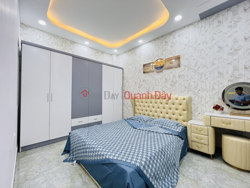 Property Search Vietnam | OneDay | Residential | Sales Listings | URGENT SALE OTO MOTORCYCLE August Revolution DISTRICT 3 Opposite LE THI RING Park