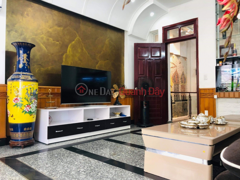 Property Search Vietnam | OneDay | Residential, Rental Listings | CT House for rent with 5 floors full furniture 6 Sleeps price 15 million Kieu Son Van Cao