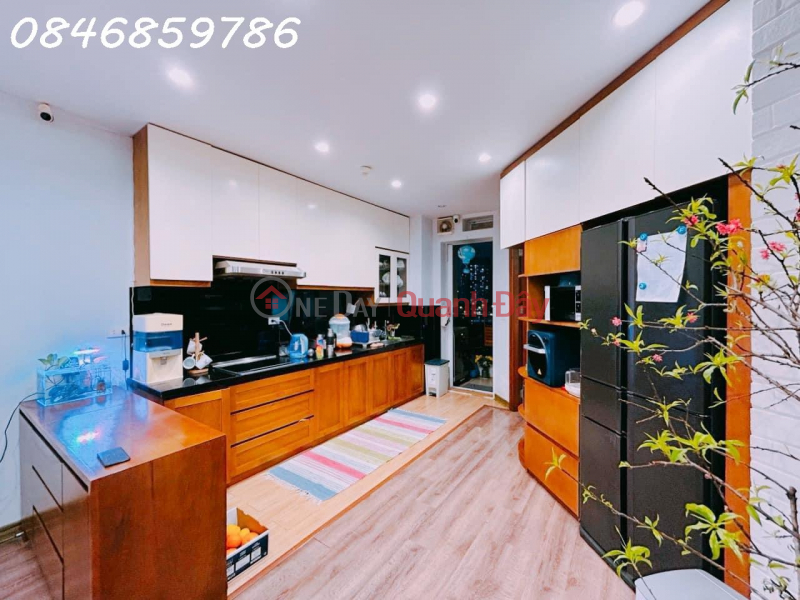 Selling 2 BEDROOM CAU GIAY APARTMENT, Live in, Fully Furnished, 81m2, 15th Floor, Price 3.55 billion (Negotiable),Vietnam | Sales | đ 3.56 Billion