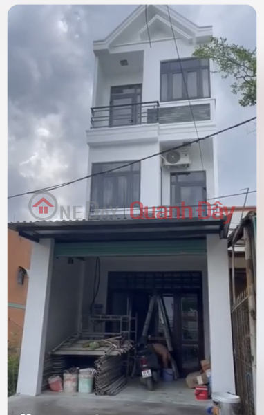 OWNERS Urgently Need to Sell House with Beautiful Business Facade on Highway 50, Binh Chanh Sales Listings