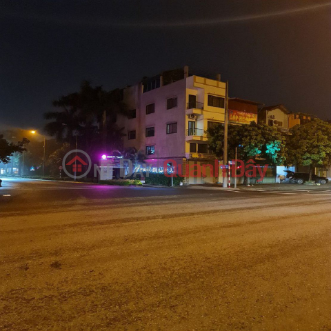 Land for sale in Gia Lam, Hanoi. 200m2, 8x25 mold, very nice, large car road. Contact 0989894845 _0