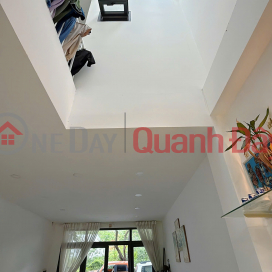 Beautiful house for sale, 2-story concrete structure, 13m wide paved road. 5km from Nha Trang train station. Opposite Sun. _0