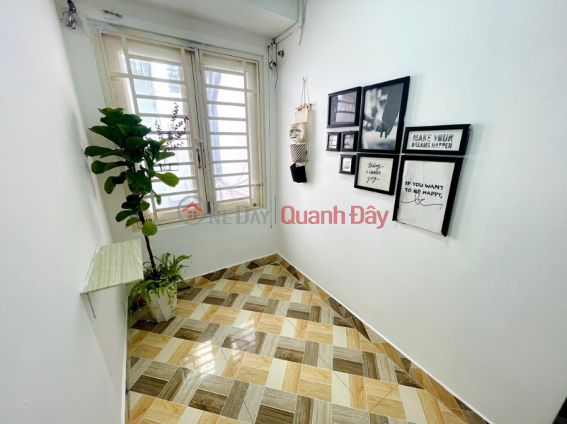 House for sale 25m2 Dinh Tien Hoang - 1-axis alley - 4 floors bordering district 1 - FREE FURNITURE - Price 2 billion 9 Vietnam, Sales | đ 2.9 Billion