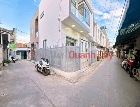 FULL FURNISHED HOUSE WITH 2 BEDROOMS - ALLEY FRONTAGE FOR BUSINESS _0
