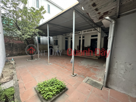 HOUSE FOR RENT IN STATION STREET, 300M2 * MT 4M. 10TR\/TH. _0