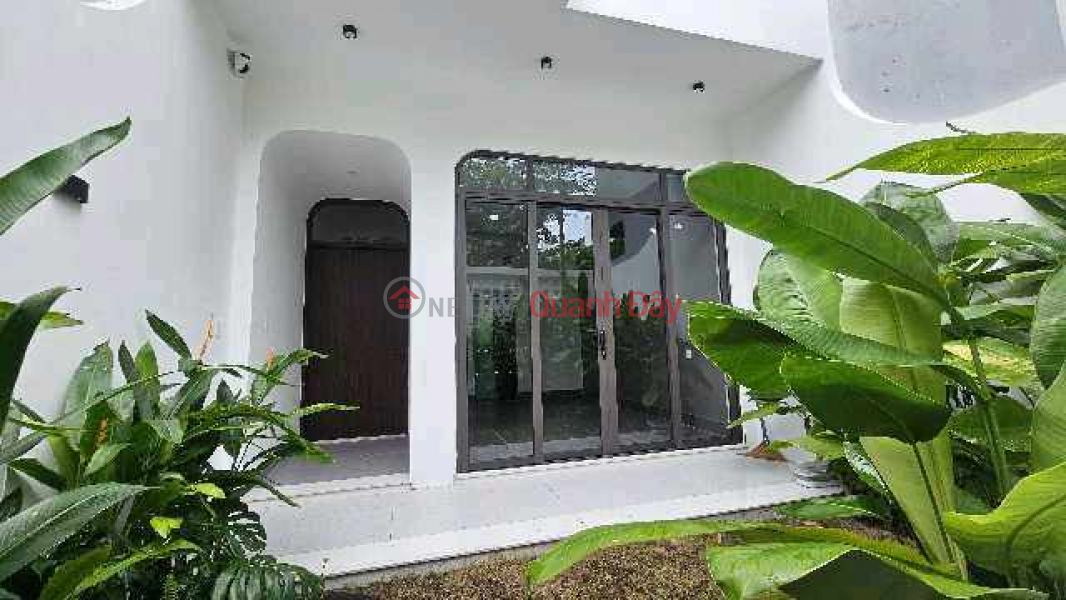 Nhà Sân Vườn 2 Tầng, Hòa Xuân cần bán. Mới 100%, Đường 5m5, lề 3m. 100m2, hướng chính Đông. Liên hệ chủ 0767387977, Việt Nam | Bán, đ 5,99 tỷ