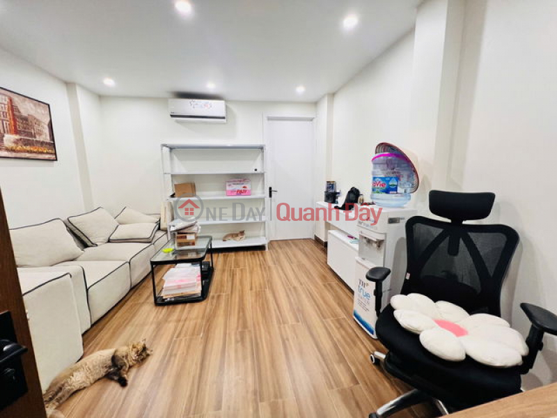 7-STOREY HOUSE FOR SALE WITH ELEVATOR - CAR ACCESS - BUSINESS - ALLEY THROUGH De La Thanh 54m2, X 7 floors, 16.8 billion Dong Da. Sales Listings