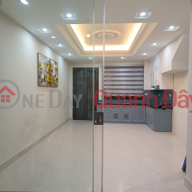 CAR ACCESS, FARM LANE, Beautifully built 43x5-storey residential house in Khuong Ha, price only 6 billion _0