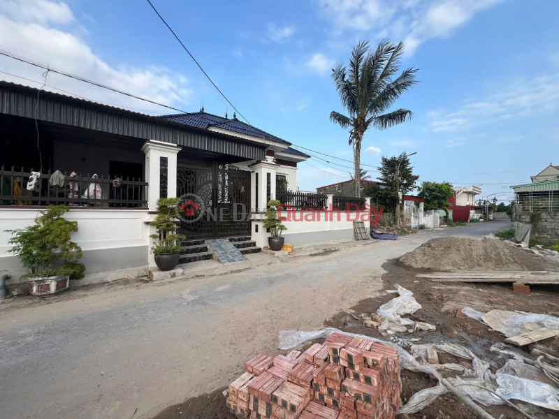 đ 1.19 Billion Rare land plot - 3 open sides - strong investment growth Price 1.1xx billion ZALO 0567 222 555