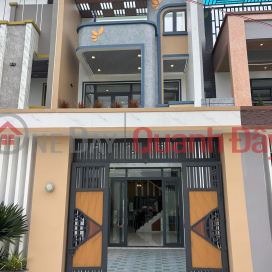 MUA NHÀ PHỐ TẠI CẦN ĐƯỚC - TẶNG NGAY GÓI THIẾT KẾ NỘI THẤT TRỊ GIÁ 100TR. LH:0344069492. _0