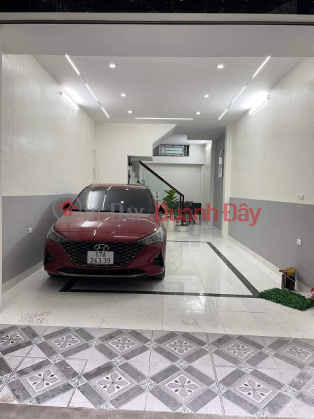 Property Search Vietnam | OneDay | Residential, Sales Listings 48m Facade 4.5m Nigh 8 Billion Lot Self-Building Home Firmly in the Center of Cau Giay District. Cars Running Around The House.