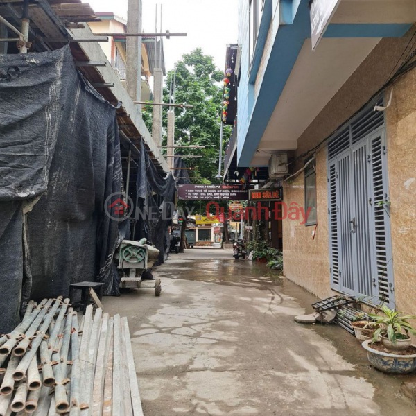 46m2 land in Kim Son, Gia Lam, Hanoi. Price only 2 billion VND (negotiable),easy access for cars. Contact 0392248515, Vietnam | Sales, đ 2.79 Billion