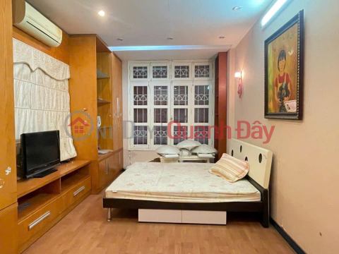 House for sale on Nguyen Chi Thanh - 33m2, 6 floors, 2 open spaces, only 8.95 billion _0