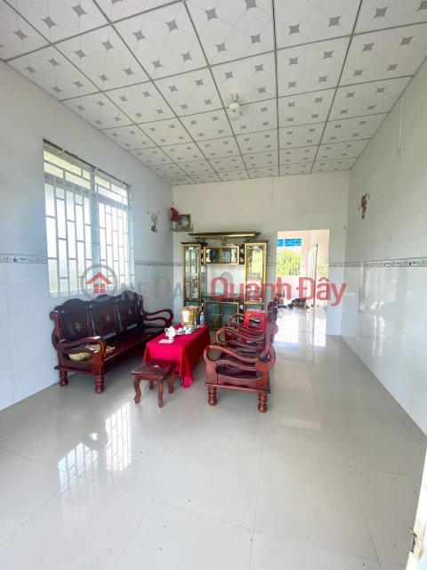 Chính chủ gởi bán 739,6m² có 300m² thổ cư thuộc xã Đồng Phú Long Hồ Vĩnh Long. _0