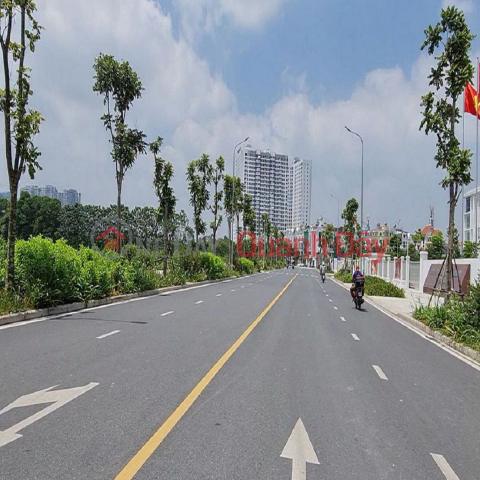 22 tỷ x có tòa văn phòng 82m2, 5 tầng mặt phố 25m tại Trâu Quỳ, Gia Lâm, Hà Nội. _0