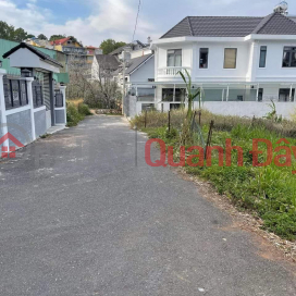 Hot Hot - Owner wants to sell urgently Villa land on Van Hanh street, Da Lat, 216m2, price only 8 billion _0