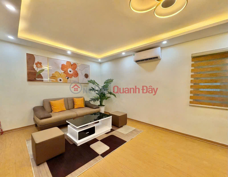 House for sale in Pham Ngoc Thach, car parking at the door, area 90m2, 3 bedrooms, 2 bathrooms. Red book ready for transaction. Contact | Vietnam | Sales | đ 4.8 Billion