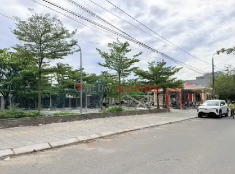 Doan Phu Tu - Land plot of 102m2, 11m frontage, includes a row of 4 rental rooms generating 6 million VND\\/month, price 2.88 billion VND. | Vietnam | Sales, đ 2.88 Billion