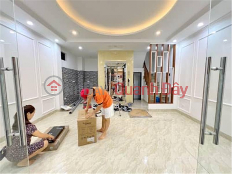 House for sale near Truong Chinh street, Thanh Xuan, Hanoi. 62m2 newly built, red book in owner's name. Asking price 12.5 billion _0