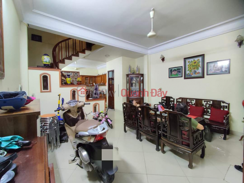 (CAR PARKING AT DOOR, PLAYGROUND VIEW) House for sale on HUYNH THUC KHANG, Dong Da, 51m2, 5 floors, frontage 4m Vietnam | Sales, đ 14.2 Billion