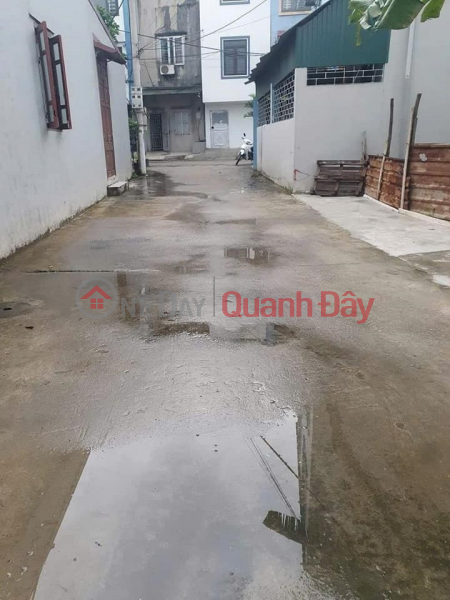 Property Search Vietnam | OneDay | Residential, Sales Listings | Land for sale in Thuan Thanh, Bac Ninh. 140m2 * frontage 9m * 4.15 billion. Car road, 2-storey house included.
