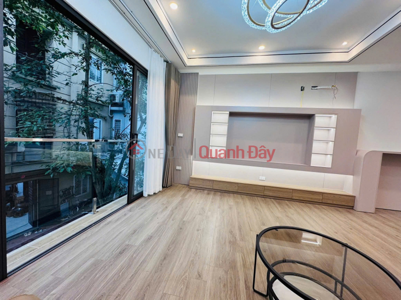 đ 6.9 Billion 6-STOREY SUPER PRODUCT ON HOA LAM STREET - VIET HUNG CHEAP PRICE