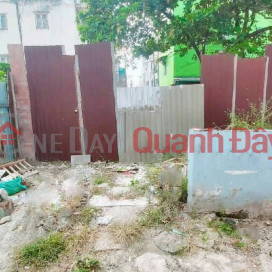 O1828 Land with a wider rear section, Bui Dinh Tuy Street, Binh Thanh District, SHR, 4.6x14m, 7.x billion VND _0