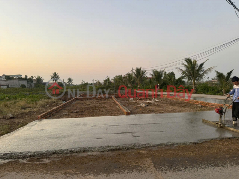 1,5xx TỶ – LÔ DUY NHẤT ĐƯỜNG 10M TÂN THÀNH DIỆN TÍCH GỌN – VỊ TRÍ DÂN CƯ ZALO 0567 222 555 _0