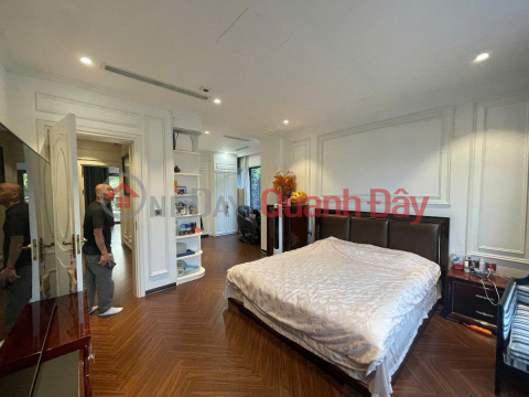 URGENT! RESIDENTIAL HOUSE, CAR PARKING AT DOOR, DUC DIEN, TU LIEM SWIMMING POOL, ELEVATOR, AREA=50Mx6T _0