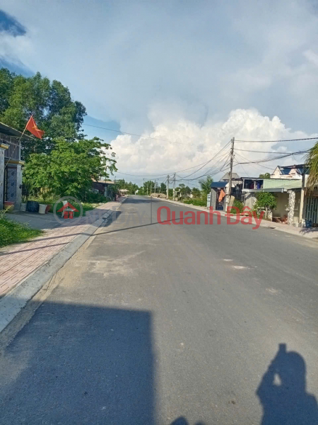 , Please Select Residential, Sales Listings đ 1.28 Billion