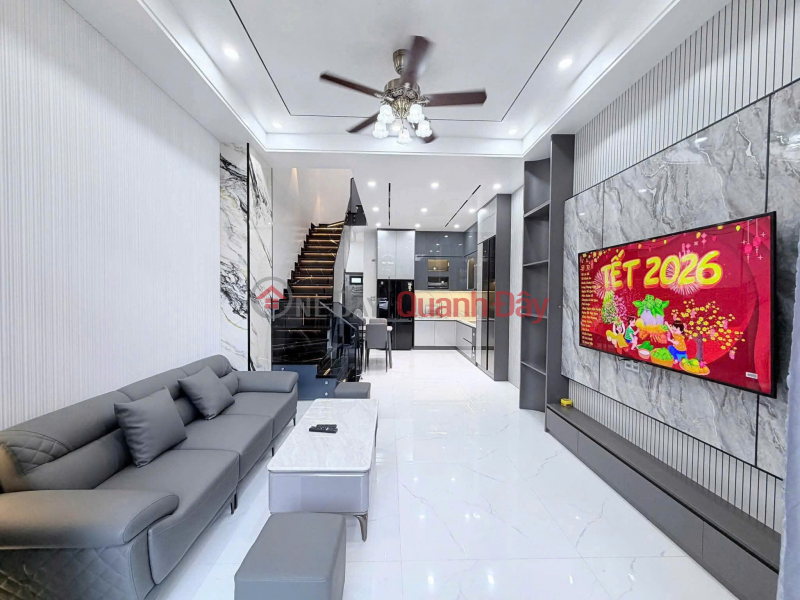 3-story house on Dang Huy Ta street, next to Hoang Thi Loan street Sales Listings