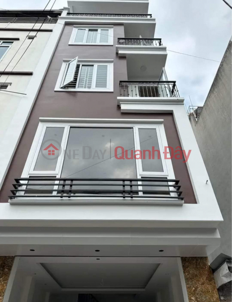 BEAUTIFUL HOUSE FOR FINANCE STUDENTS - BAC TU LIEM - AREA 33M2 - 5 FLOORS - PRICE 5.4 BILLION<br \\/> AIRY, BRIGHT, CENTRAL ALLEY Sales Listings