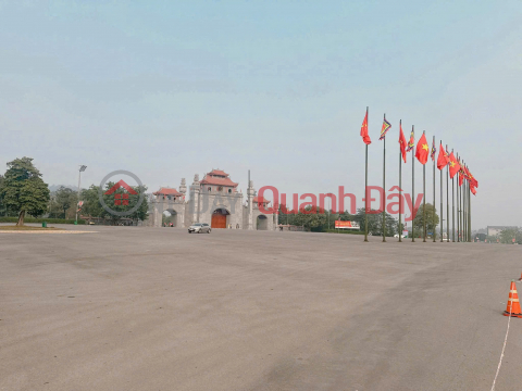 [I AM THE OWNER FOR SALE] 135m2 [ON 32C ROAD FRONTAGE, NEAR HUNG TEMPLE GATE. VIET TRI, PHU THO - just over 2 billion _0