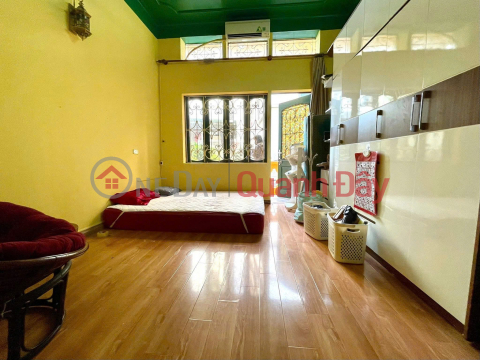 Rare, Nguyen Cong Hoan, Ba Dinh, 56m2 x 4 floors, 4.5m frontage, near car, 11 billion _0