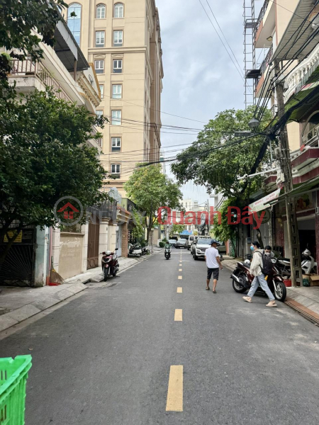 đ 35 tỷ **Bán nhà mặt tiền Thích Minh Nguyệt, phường 2, Tân Bình; (8x20,5) nở hậu tài lộc