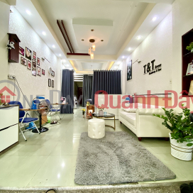 Bán nhà 5 tầng, 5 x 17, đối diện công viên Làng Hoa, Gò Vấp _0