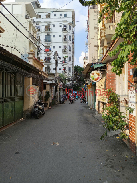 RARE – HO TUNG MAU STREET, SOLIDLY BUILT RESIDENTIAL HOUSE, CARS NEARBY – 5 FLOORS, 45 SQM, OVER 200 MILLION _0