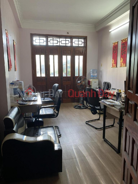 Real estate for sale in VAN PHUC craft village. Three steps out onto To Huu street. 50Mx 4 floors Price more than 5ty. | Vietnam | Sales | đ 5.4 Billion