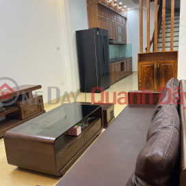 House for sale in Ngoc Lam alley, Bo De, Long Bien, Hanoi. 35m2 x 5 floors, 3 bedrooms, red book, 8.2 billion. Contact: 0976766363 _0