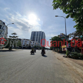 90m2 commercial property on the busiest street in Trau Quy, Gia Lam. Price around 40 billion VND. Contact 0989894845 _0