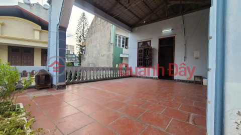 (BÁN NHÀ DÂN XÂY CHẮC CHẮN - NGUYỄN VĂN CỪ - LONG BIÊN - LÔ GÓC - HAI MẶT THOÁNG - NGÕ NÔNG - GẦN PHỐ - CÁCH _0