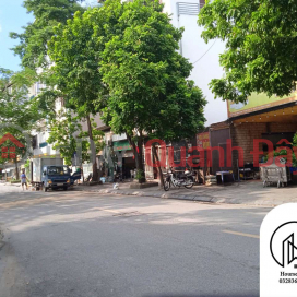 House on Thanh Am Thuong Thanh street, sidewalk, cars can avoid business, 82m, frontage 5.5m, 15 billion 9 _0