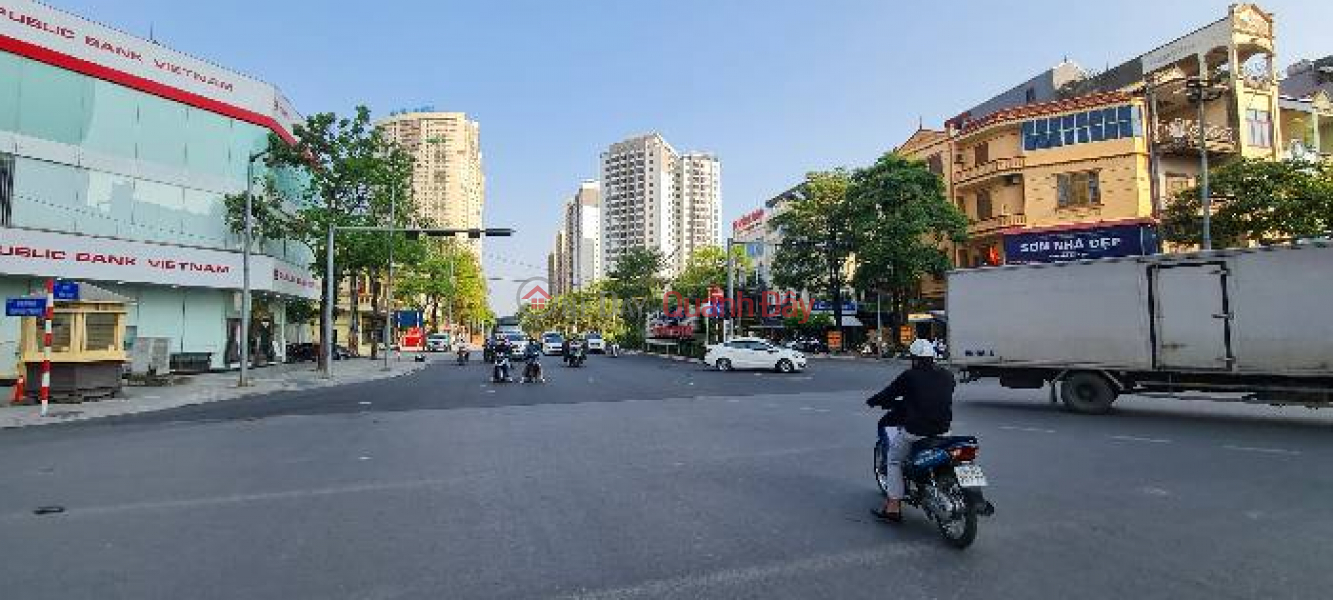 Biệt thự Khu đô thị Văn Phú Hà Đông 200m 3 tầng mặt tiền 10 m 25.8 tỷ Niêm yết bán