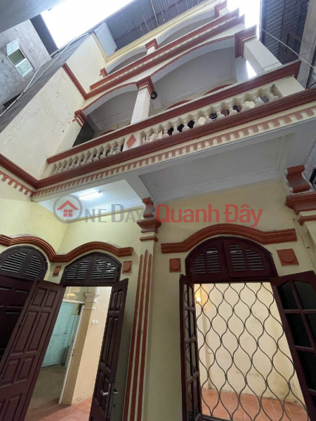 Urgent sale of a house on Vuong Thua Vu street, 86m², wide frontage, right next to parking space. Vietnam Sales | đ 13.5 Billion
