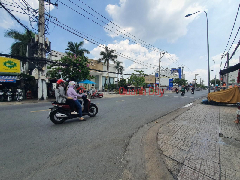 đ 70 Billion Land for sale on Linh Dong street frontage, Thu Duc, 1127m2, full residential land, huge frontage of nearly 26m, price only 70 billion negotiable