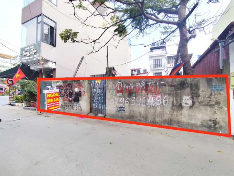 Land for sale at the beginning of alley 193 Ho Sen, right next to the main road - 200m² - 10m frontage - extremely beautiful location. Sales Listings