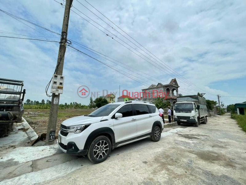 Main axis, big cars avoiding each other, Le Xa - Duong Quang My Hao, price 7xx million Sales Listings