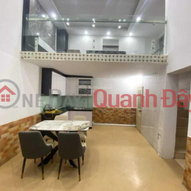 OWNER NEEDS TO SELL KHAM THIEN HOUSE.30M2X5T,MT4.6M, 3 BILLION. _0