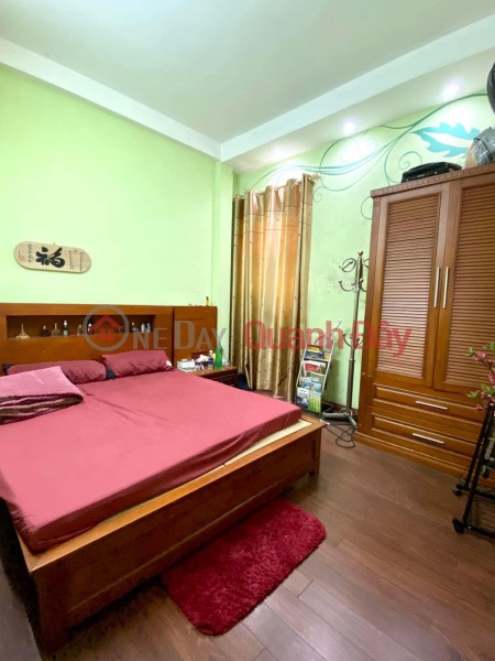 đ 3.3 Billion, HOANG HOA THANH BEAUTIFUL HOUSE AVAILABLE IN LIGHT SQUARE 40M 3TY3